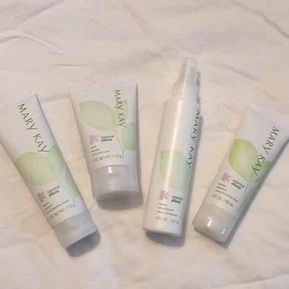 Mary Kay Botanical Effects skincare set - Picture 2 of 3